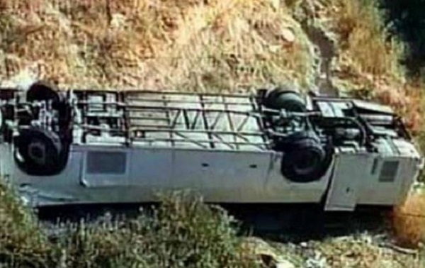 Число жертв крушения автобуса в Крыму возросло до 7 - ОБНОВЛЕНО 